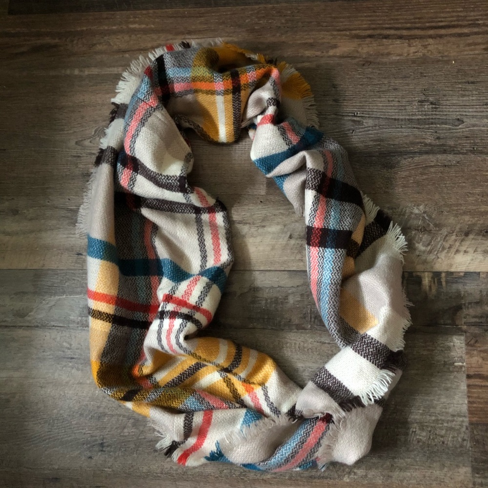 Plaid Infinity Scarf - Picture 2 of 4